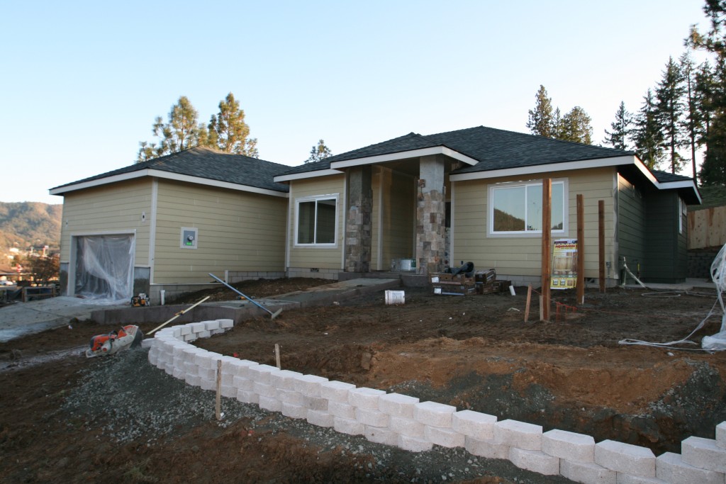 New Custom Home at Castle Hieghts in Grants Pass, OR